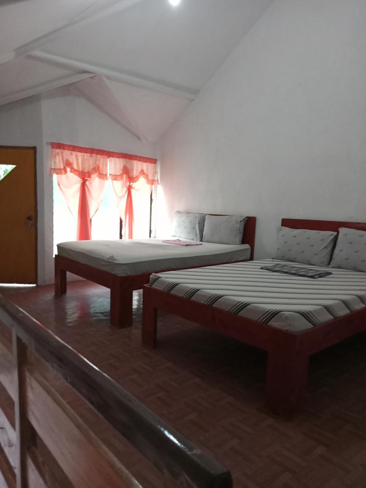 Czar'S Place Siquijor Exterior photo